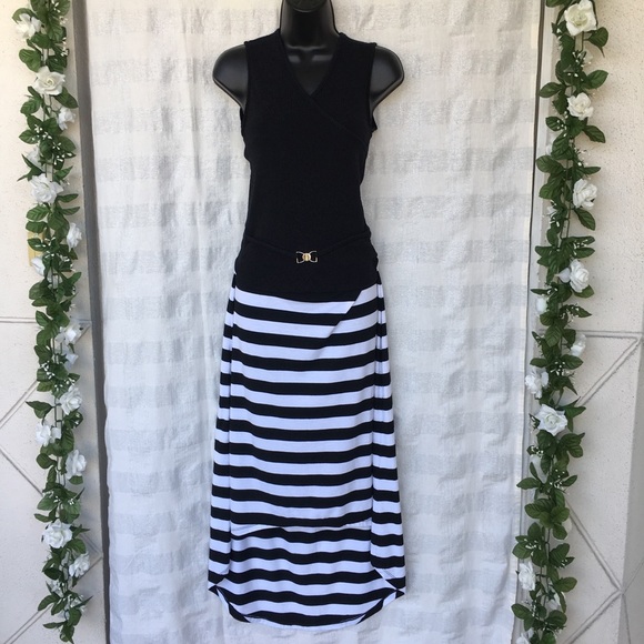 Faded Glory Dresses & Skirts - Faded Glory horizontal black/wht stripe skirt sz M